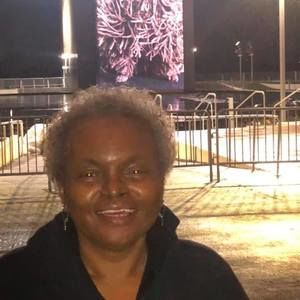 Meet your Posher, Ella